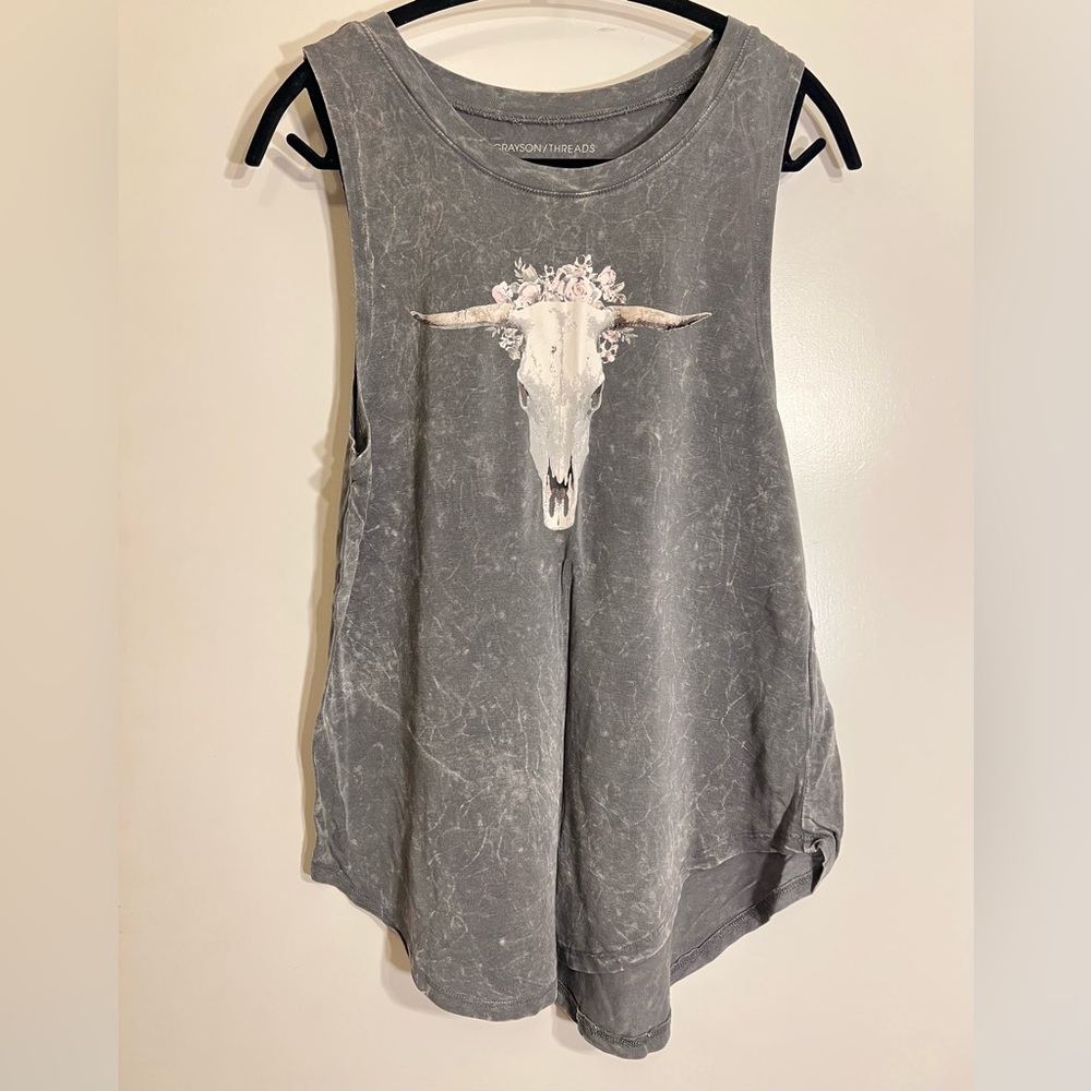 Grayson Threads Gray Sleeveless Top with Skull Design